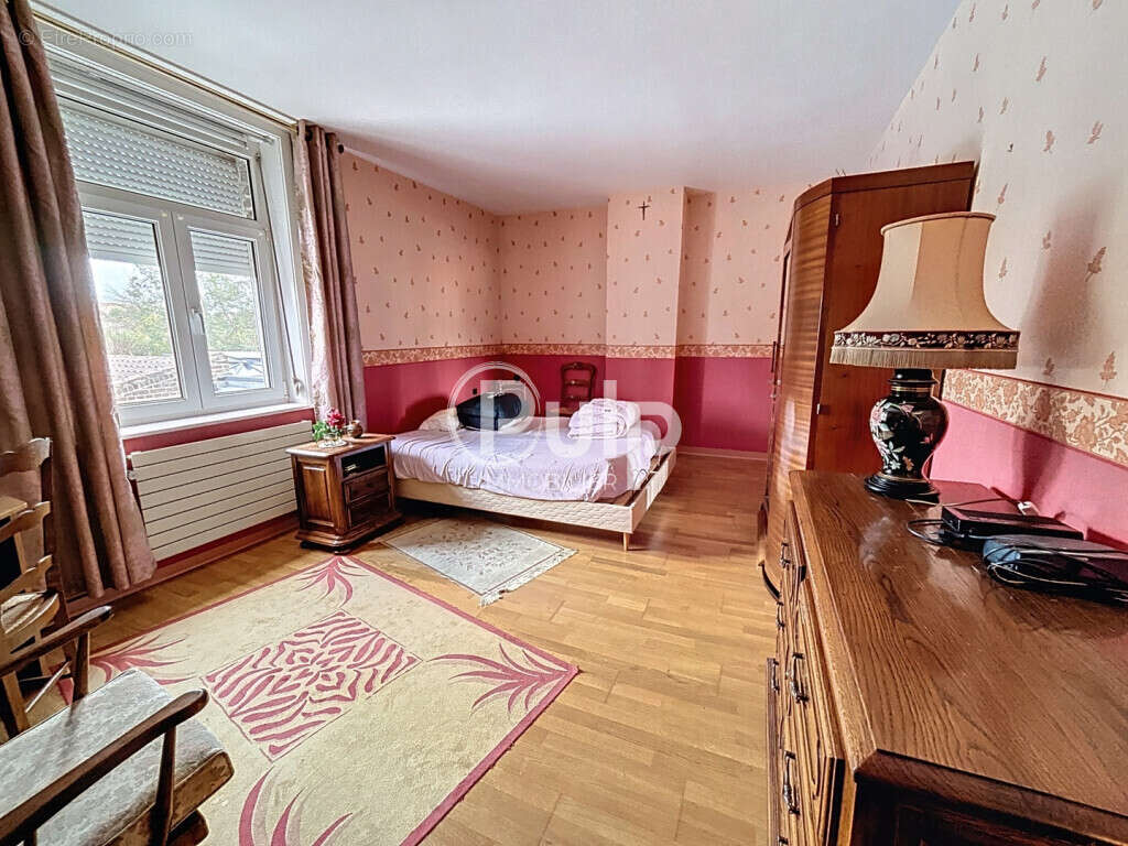 Maison à EMMERIN