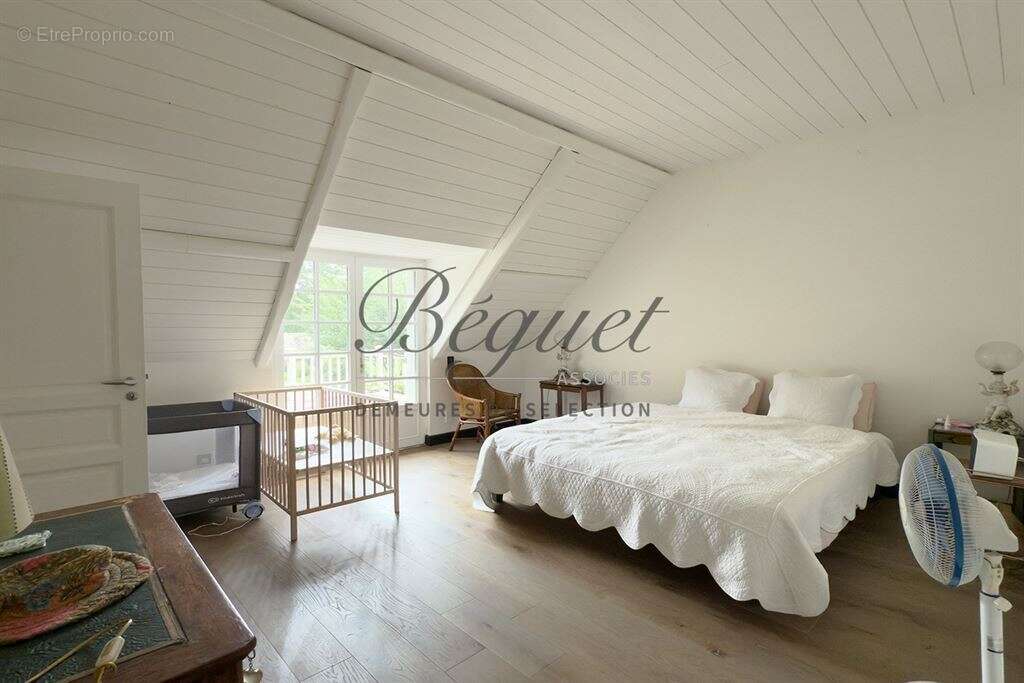 Maison à MONTFORT-L&#039;AMAURY