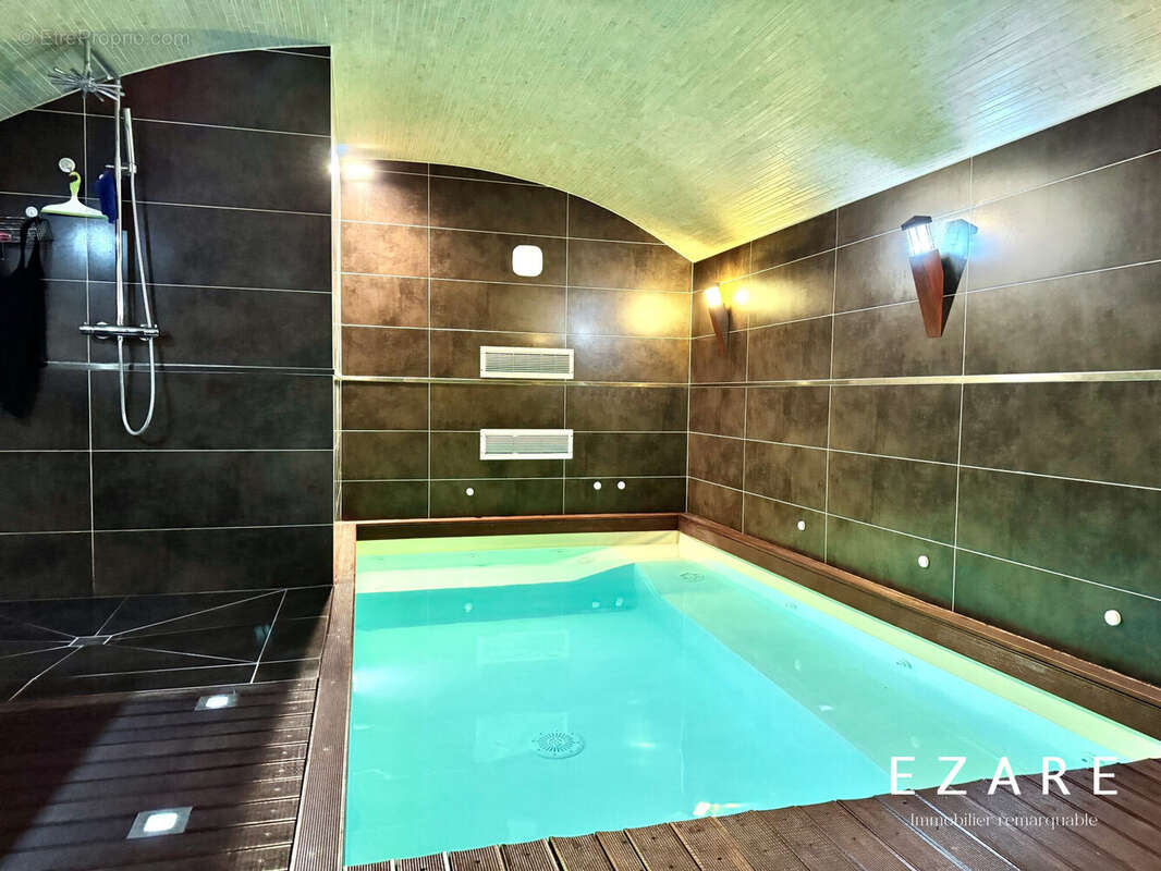 Maison à BELLENEUVE