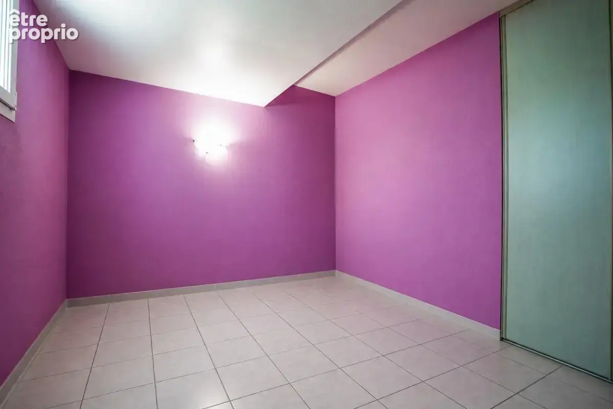 Maison 134 m² à Vinay  - photo 13