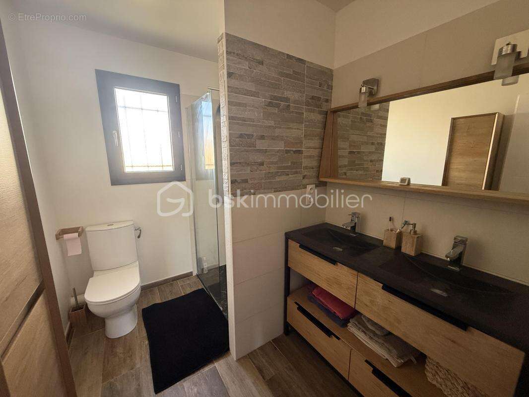 Maison à COURNONTERRAL