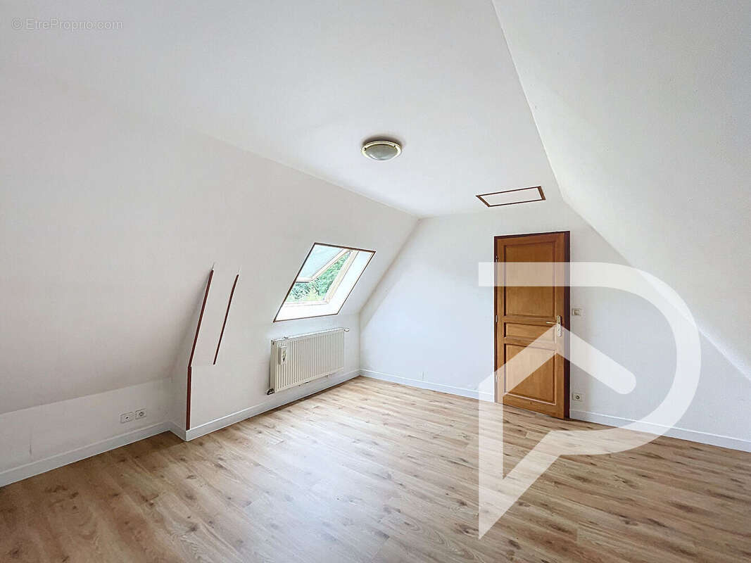 Maison à LONDINIERES