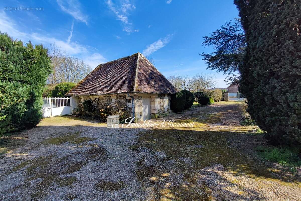 Maison à BEAUMONT-LE-ROGER