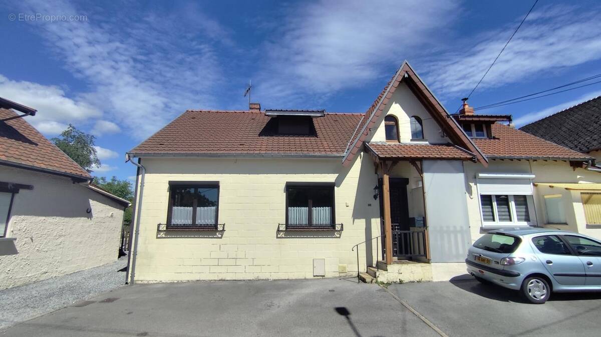 Maison à FOURMIES