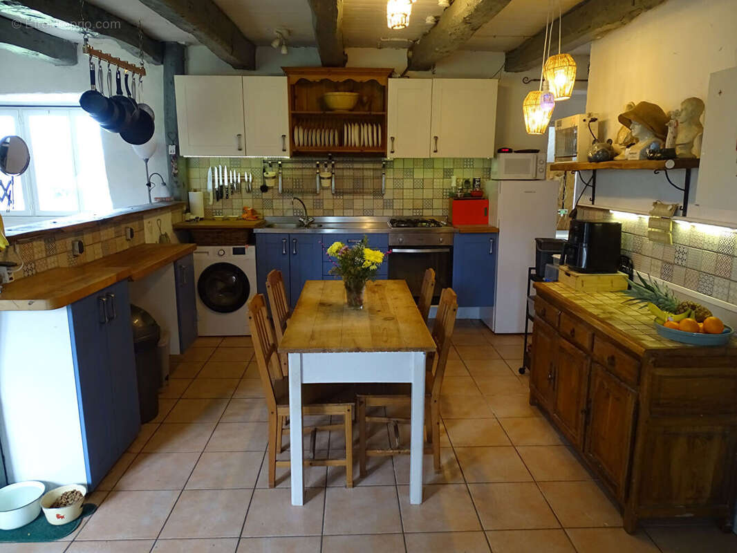 Maison à KERGRIST-MOELOU