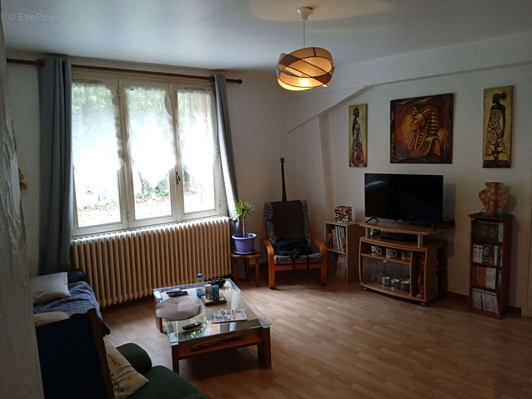 Maison à HAUTEVILLE-LOMPNES