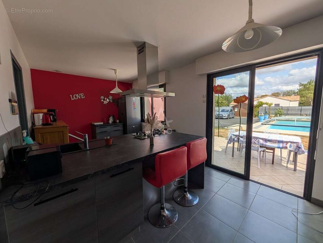 Maison 3ch + garage + piscine - photo 3