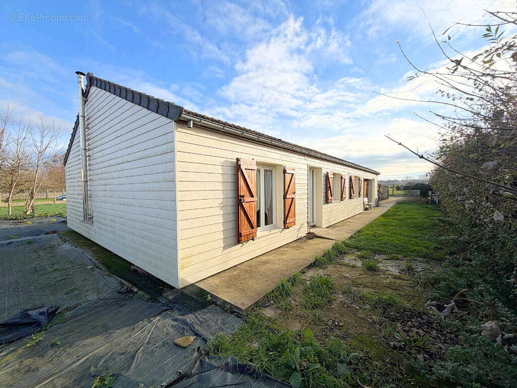 Maison à NORRENT-FONTES