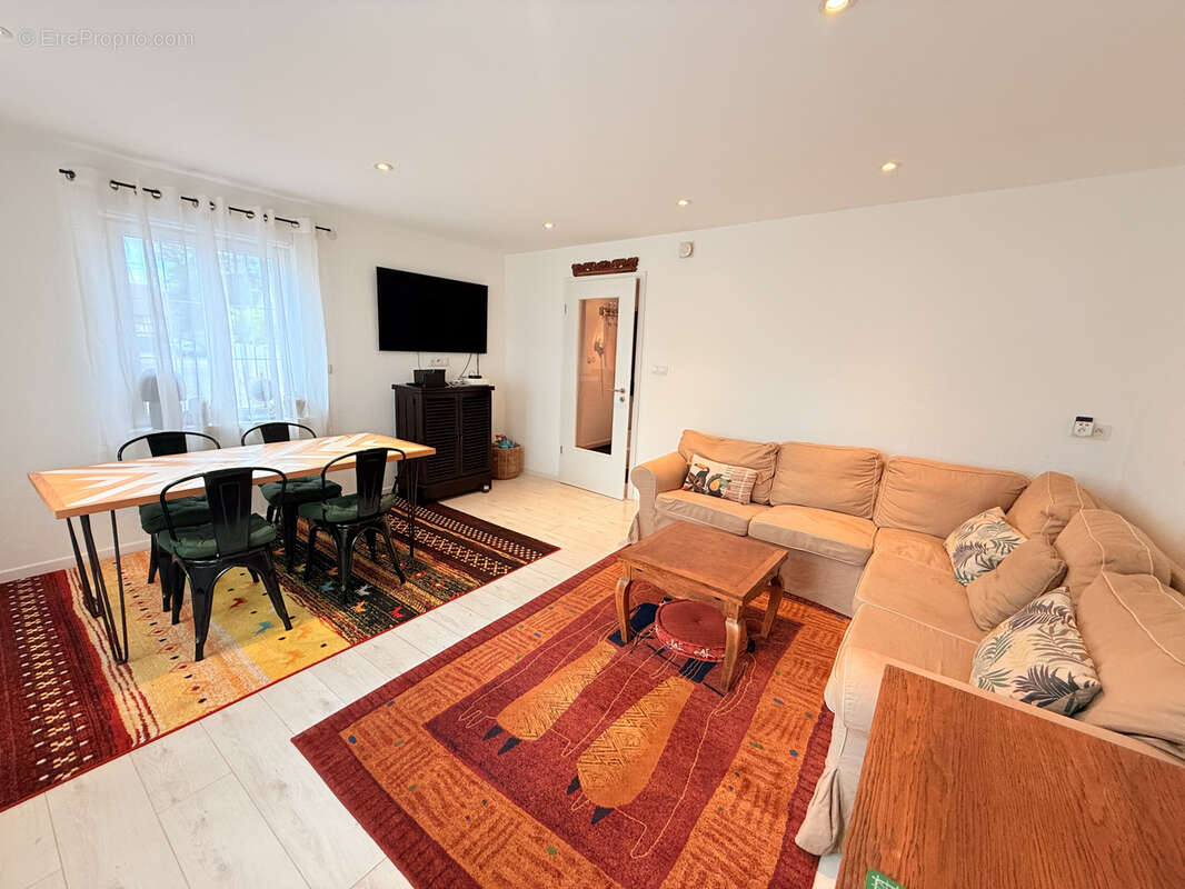 Maison à WEYERSHEIM