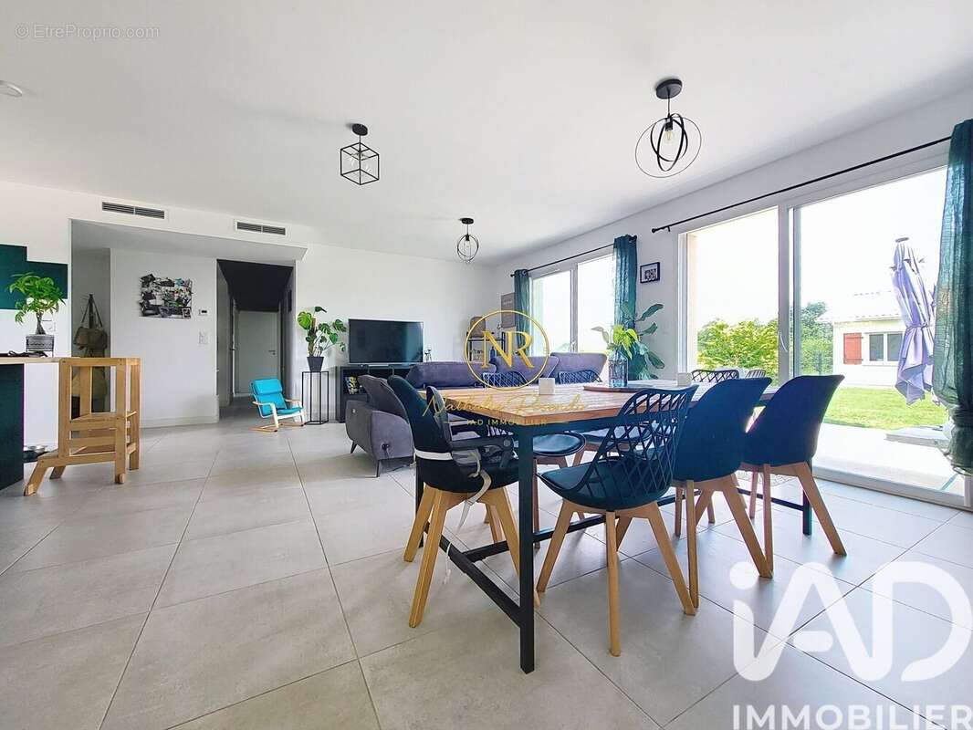 Maison 102 m² à Baigneaux  - photo 2