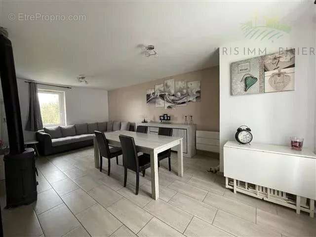 Maison à LIZY-SUR-OURCQ