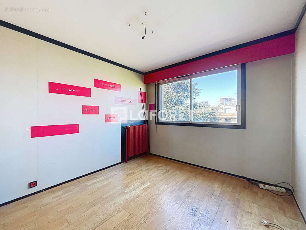 Appartement à VILLEJUIF