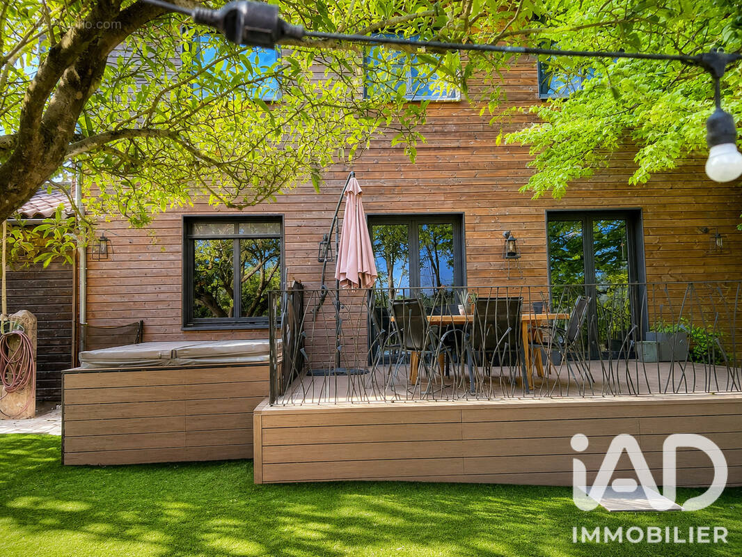 Maison 4 pièces 133 m² · à Callian · 133 m² · 649 000 €