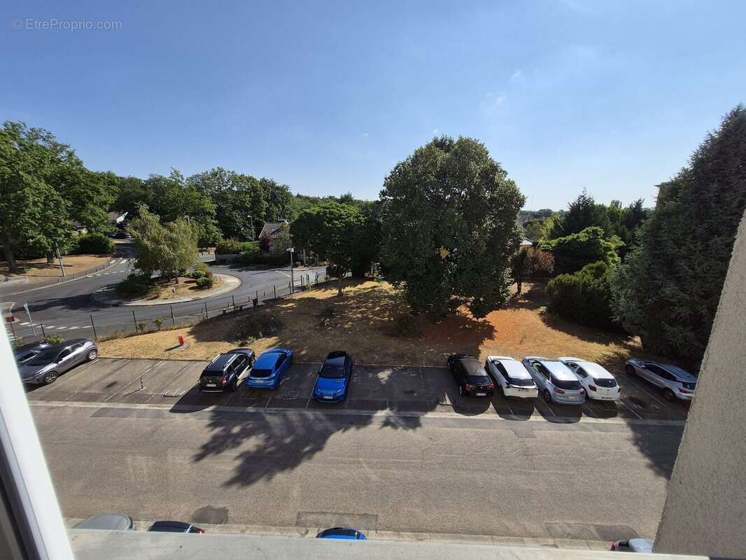 Appartement 60 m² à Bruyeres-Le-Chatel  - photo 6