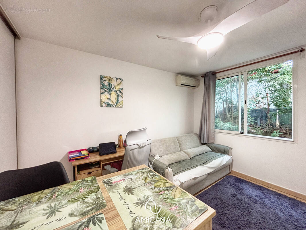 Appartement à SAINT-DENIS