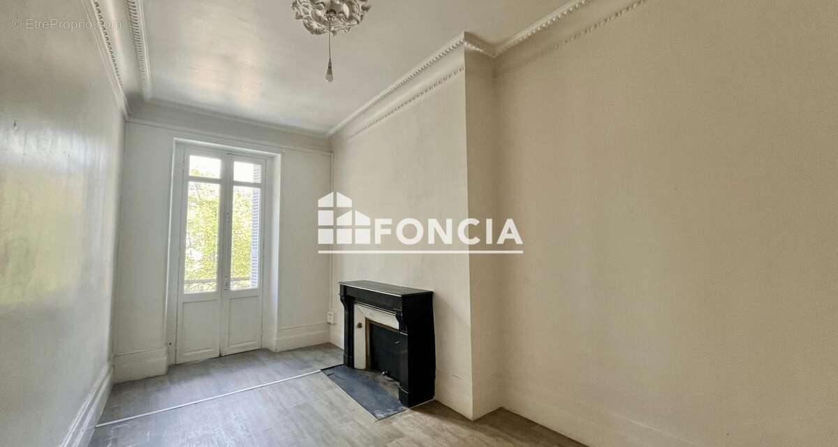 Commerce à BORDEAUX