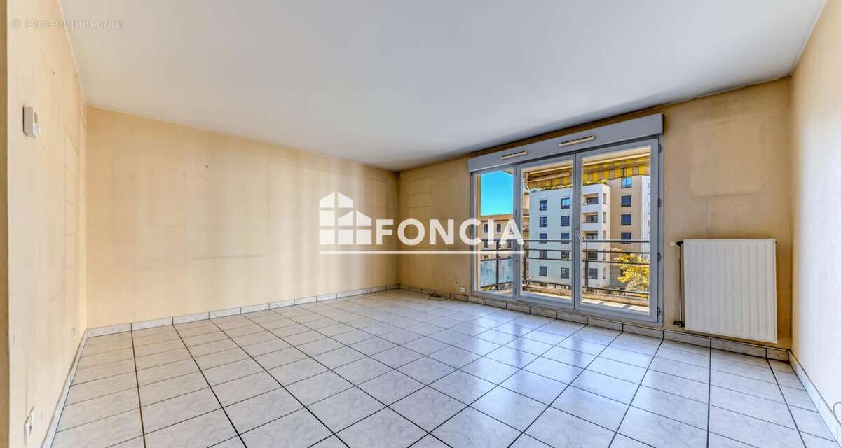 Appartement à LYON-3E