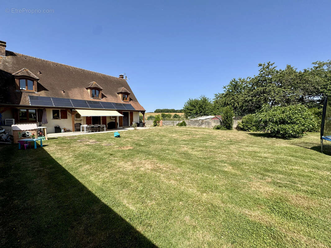 Maison à COULOMMIERS