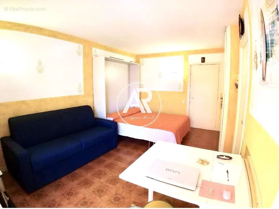 Appartement à ROQUEBRUNE-CAP-MARTIN