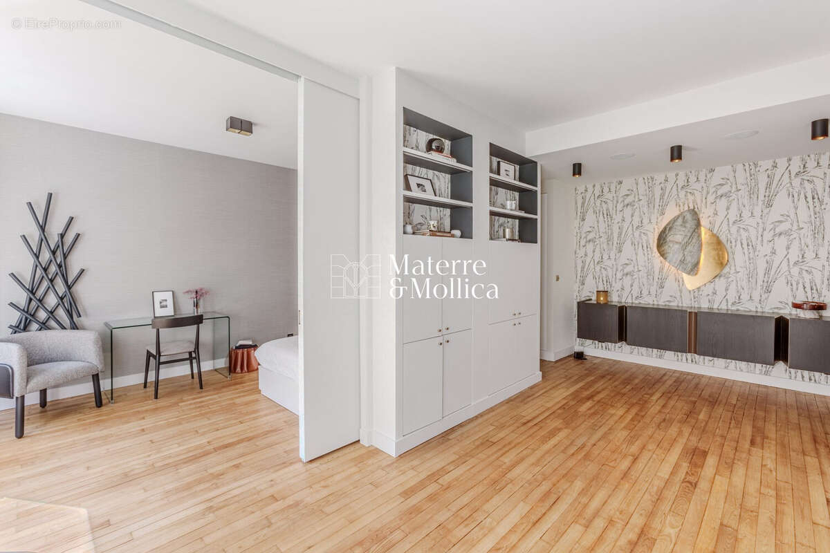 Appartement à PARIS-6E