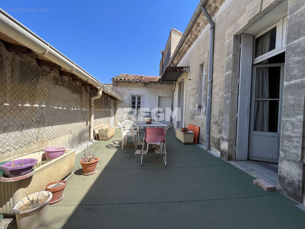Appartement à LUNEL