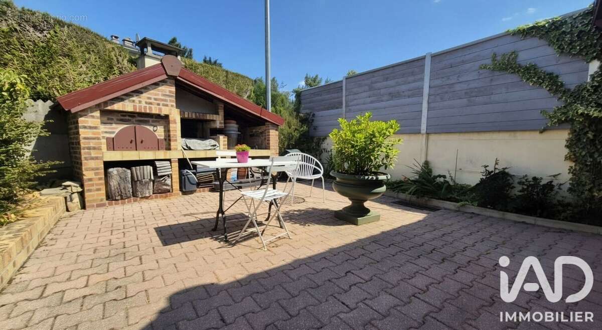 Photo 4