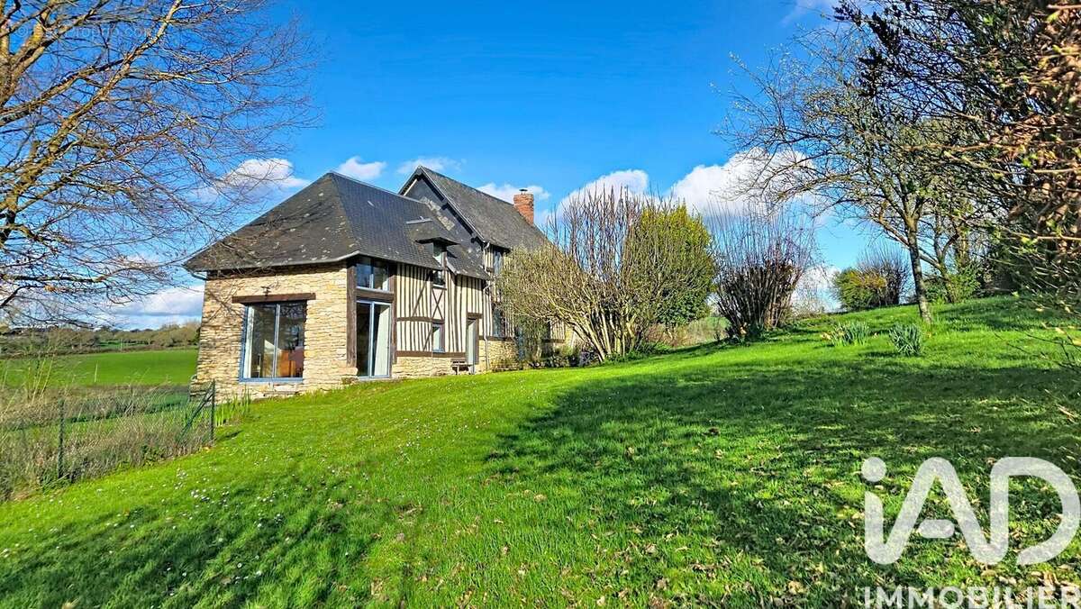 Photo 2 - Maison à CAMBREMER