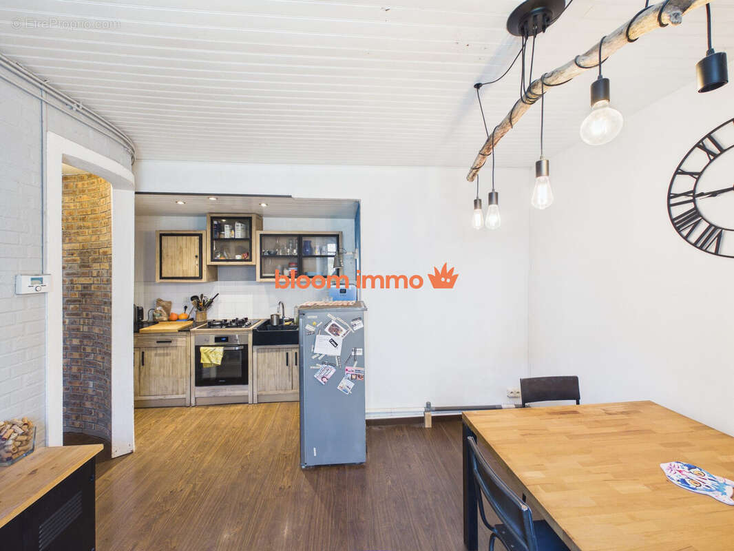 Appartement 58 m² à Chambery  - photo 6