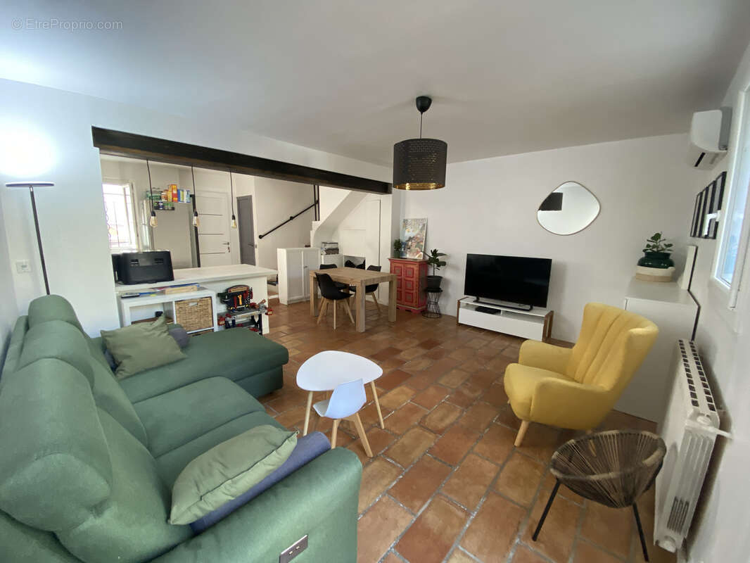 Appartement à MARSEILLE-12E