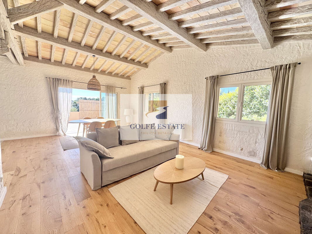 Appartement à CAVALAIRE-SUR-MER