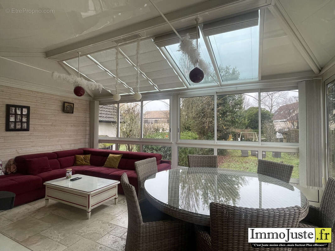 Maison à MAGNY-LES-HAMEAUX