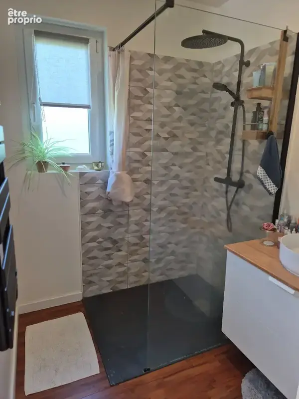 Maison contemporaine à proximité du bourg - photo 8
