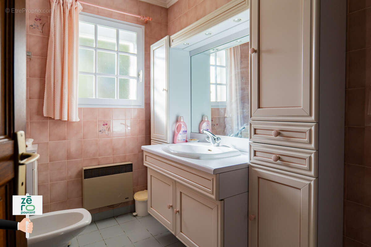 Maison à COMMEQUIERS