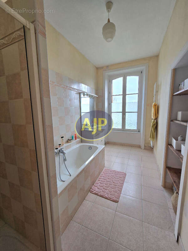 Maison à GUEMENE-PENFAO