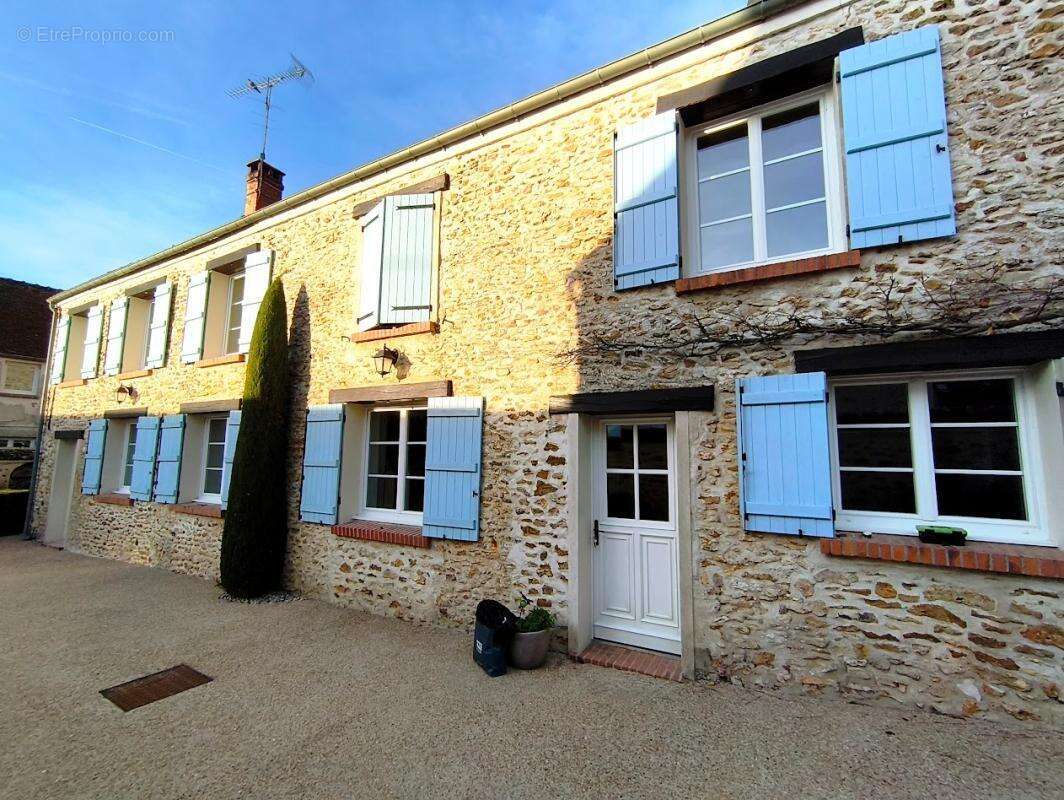 Maison à DAGNY