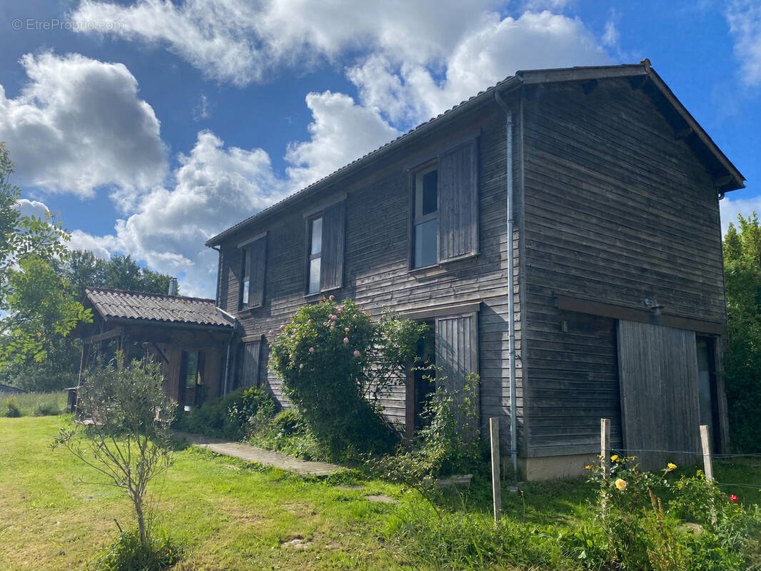 Maison à BAZAS