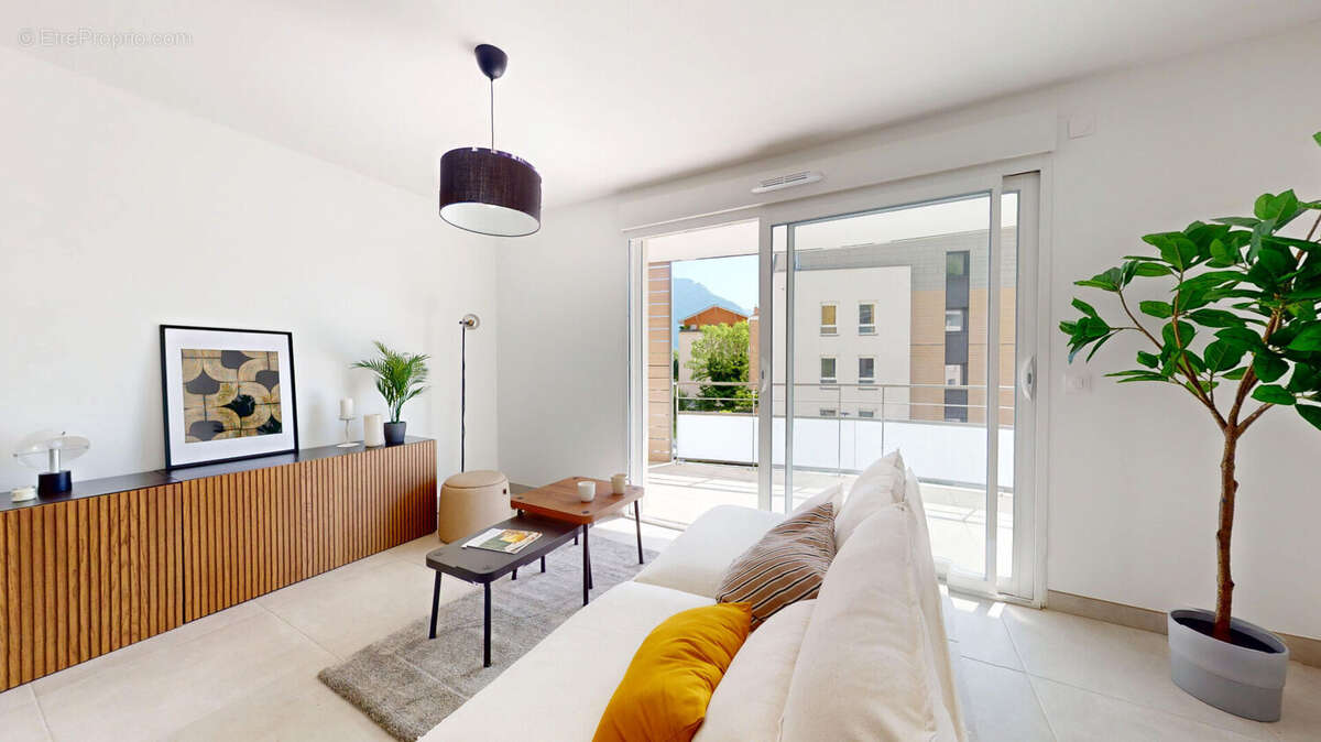 Appartement à SASSENAGE