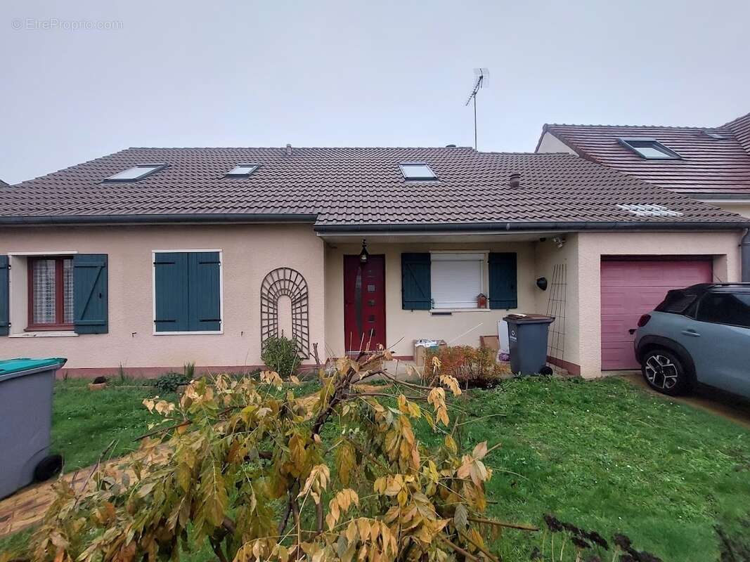 Maison à YERRES