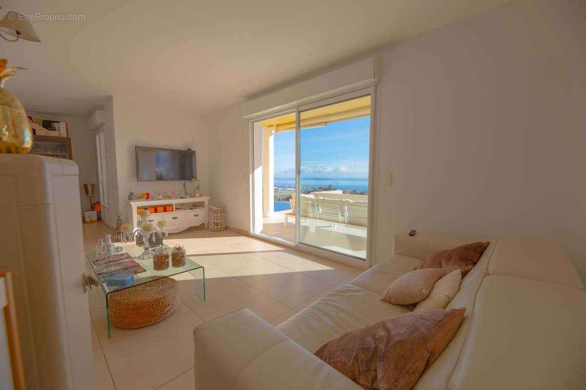 Maison à MANDELIEU-LA-NAPOULE