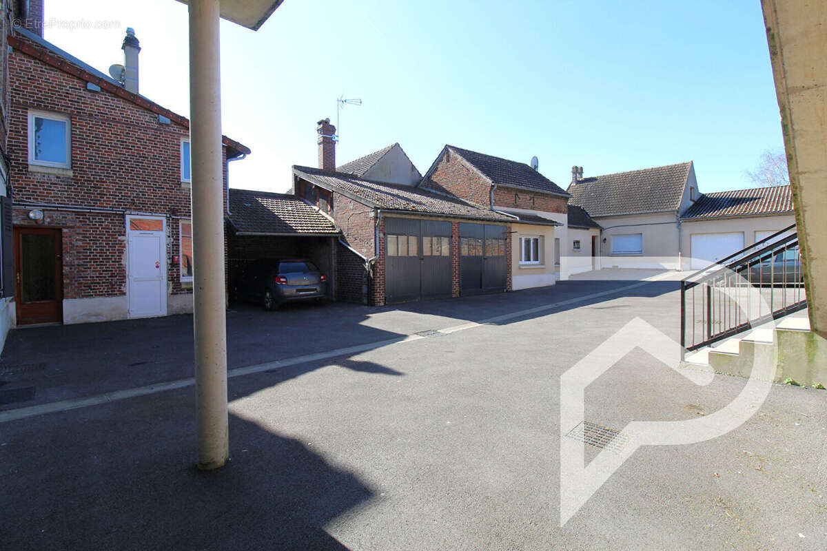 Appartement à LONGUEIL-SAINTE-MARIE