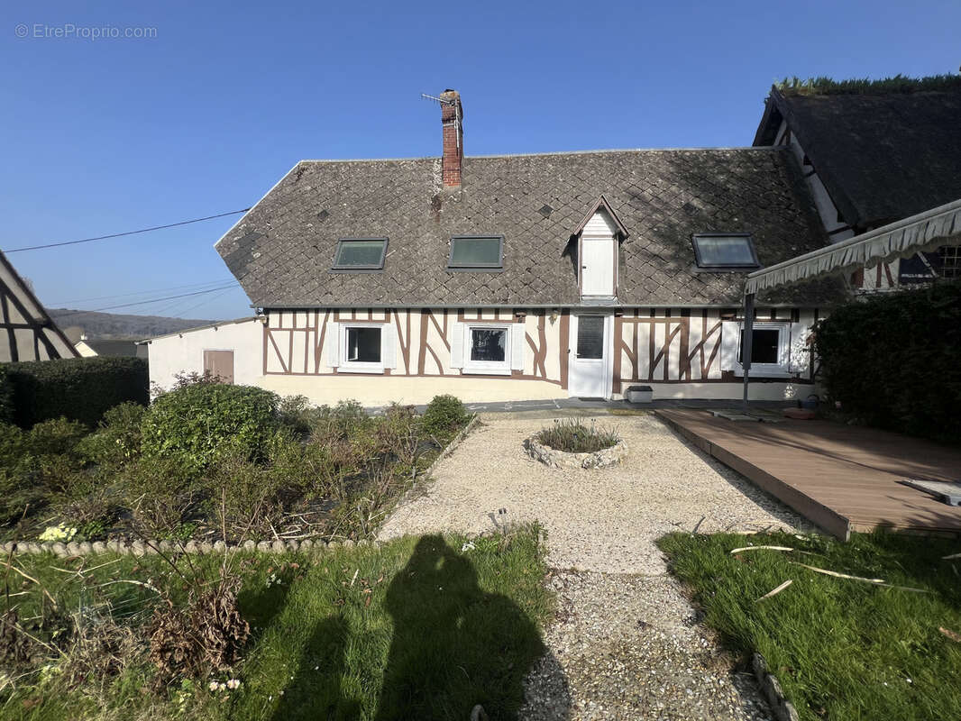 Maison à BRIONNE