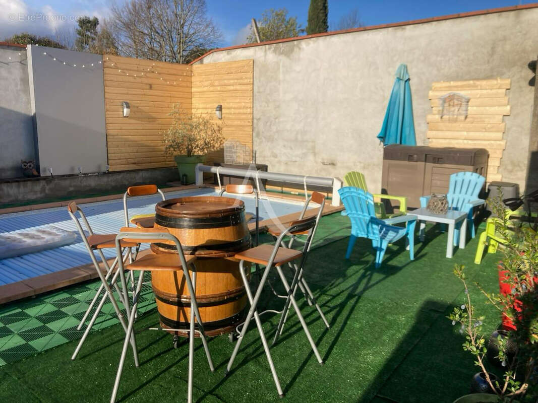 TOULOUSAINE  T6  255m² avec piscine  et salle de cinéma - photo 3