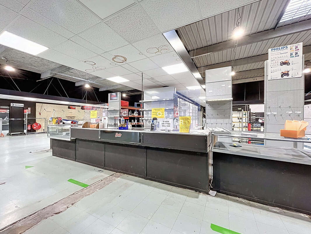 Commerce à VALENTON