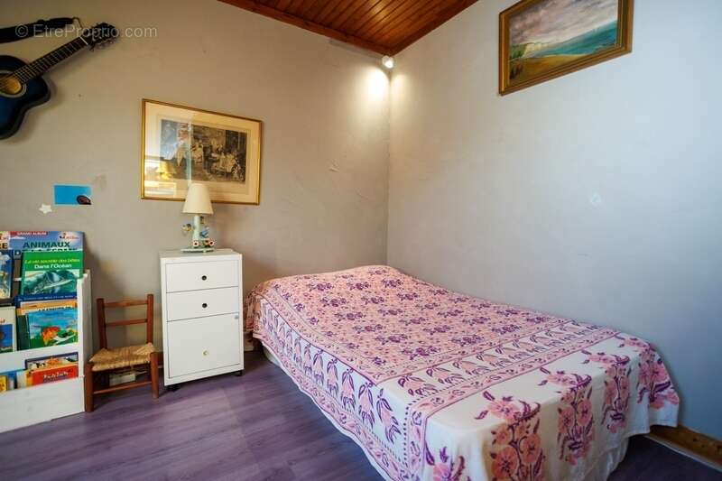 Exclusivité, à vendre – Maison avec double garage et terrain clos – Vérosvres (71) - photo 10