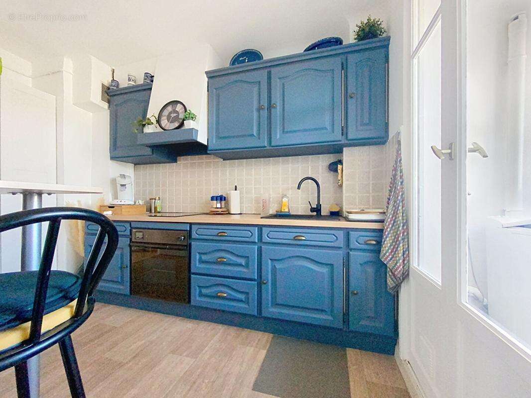 Appartement à MARSEILLE-9E