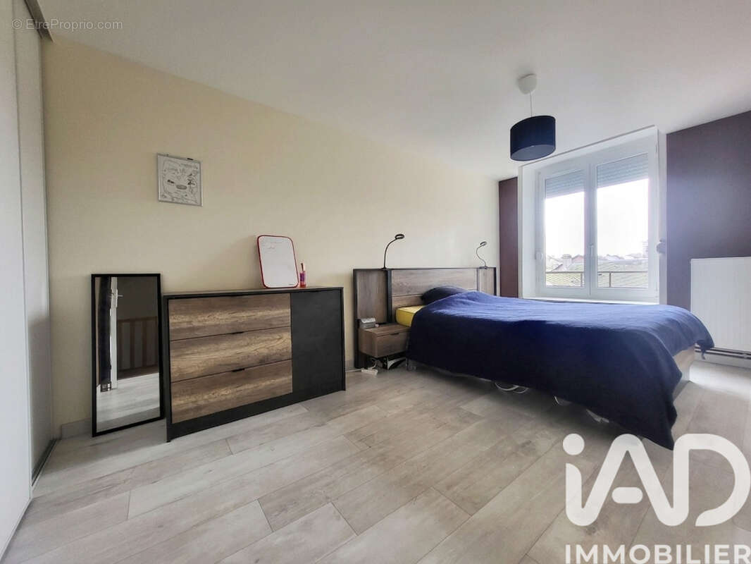 Photo 7 - Appartement à CHARLEVILLE-MEZIERES