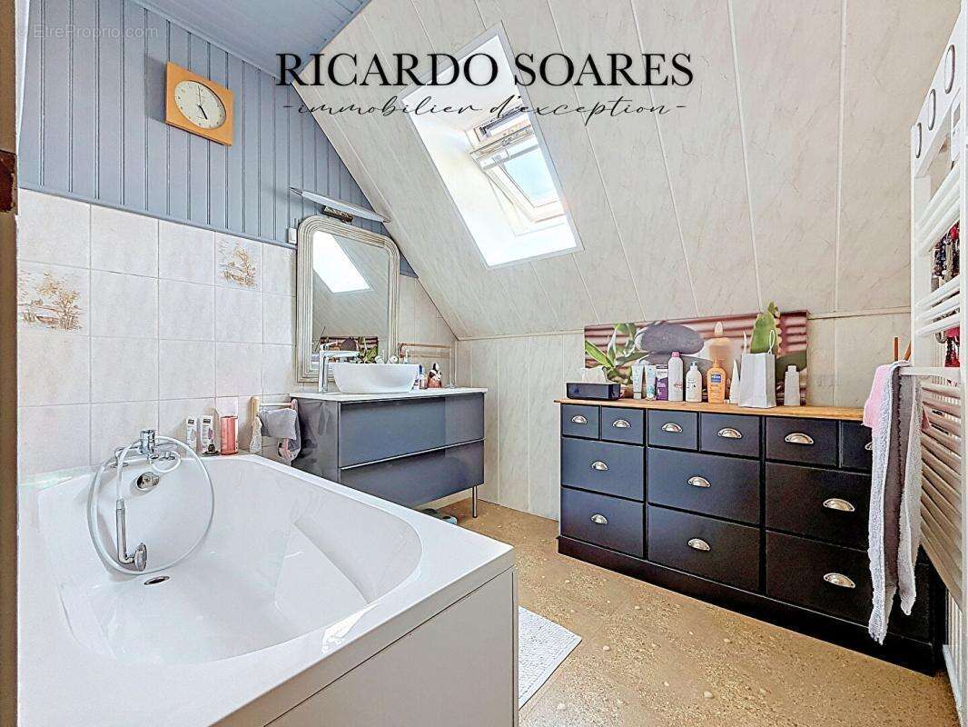 60940 cinqueux - maison 86 m2 / 3 chambres / grand sejour / garage / jardin 396 m2 - photo 10