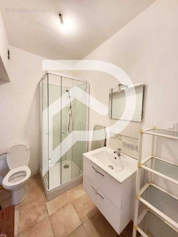 Maison à NEUILLY-L&#039;EVEQUE