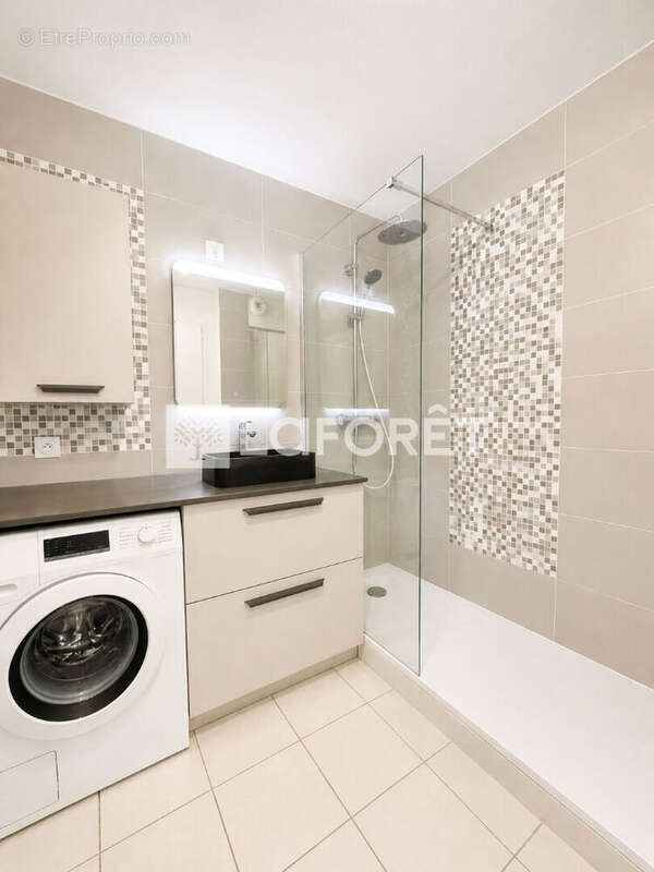 Appartement à LAMORLAYE