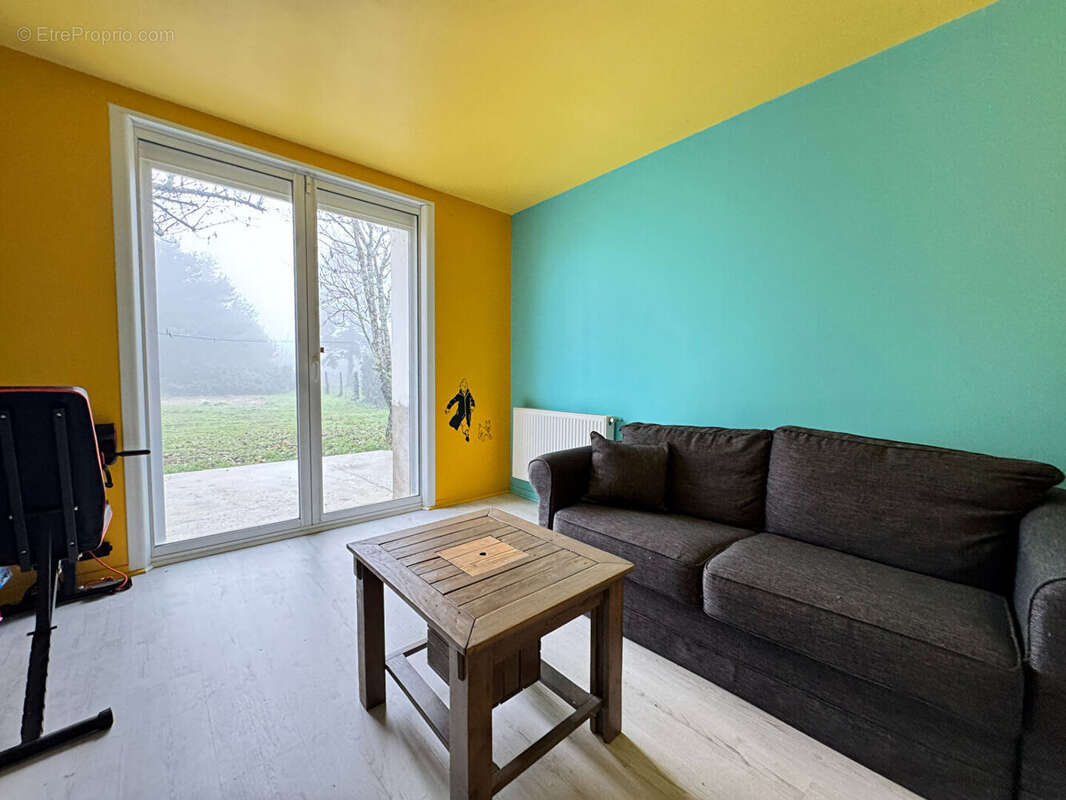 Maison à COULOUNIEIX-CHAMIERS